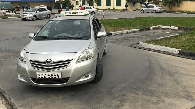 Đăng ký học lái xe ô tô: thủ tục, mức phí và những lưu ý